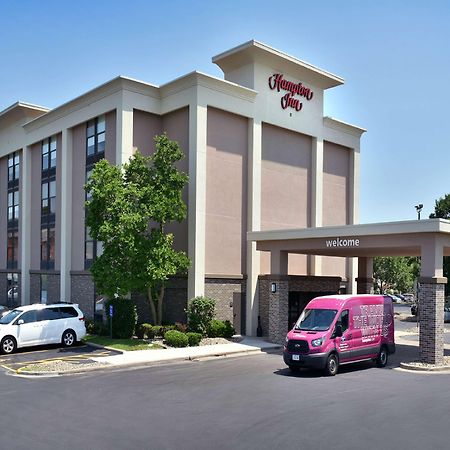 Hampton Inn Des Moines-Airport Екстер'єр фото